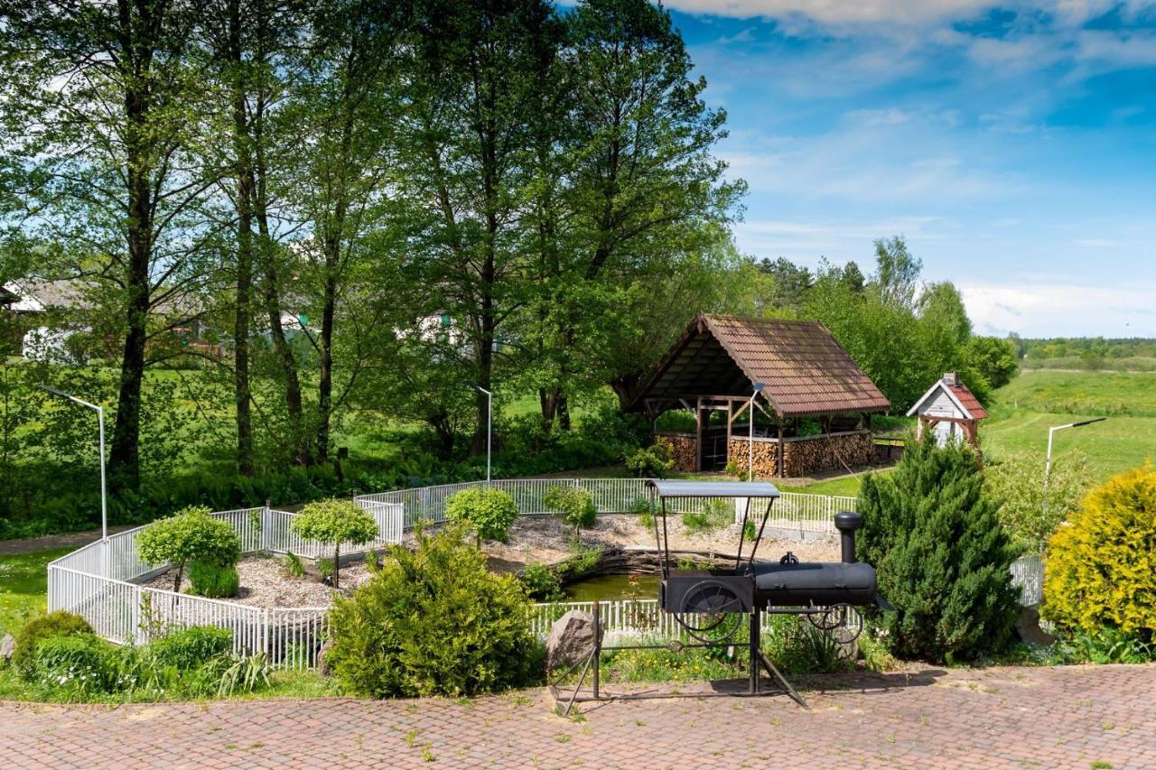 Pensjonat Agroturystyczny Pod Modrzewiem Bed and Breakfast Florczaki Εξωτερικό φωτογραφία