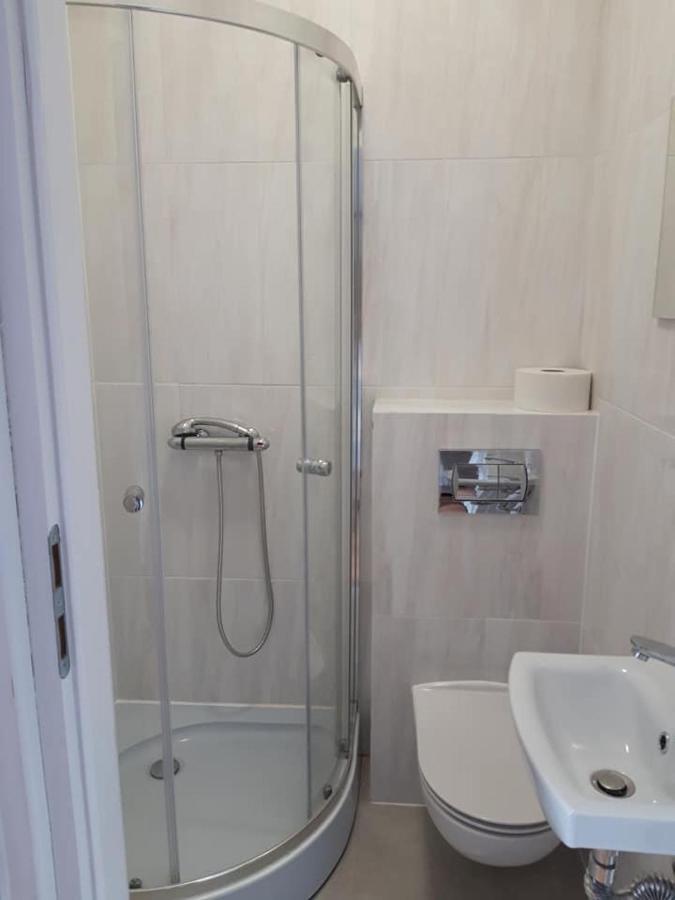 Pensjonat Agroturystyczny Pod Modrzewiem Bed and Breakfast Florczaki Εξωτερικό φωτογραφία