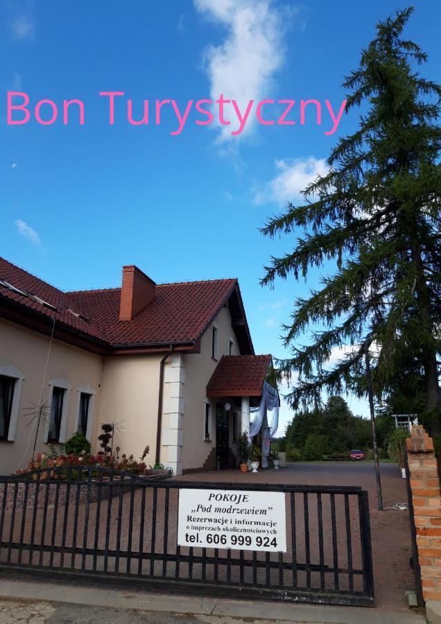 Pensjonat Agroturystyczny Pod Modrzewiem Bed and Breakfast Florczaki Εξωτερικό φωτογραφία