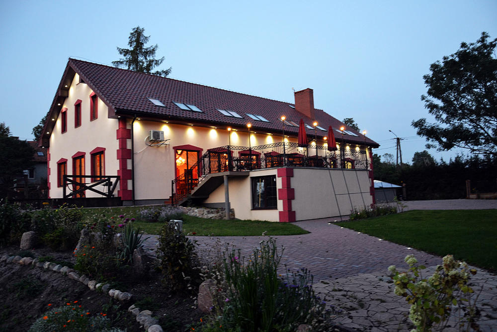 Pensjonat Agroturystyczny Pod Modrzewiem Bed and Breakfast Florczaki Εξωτερικό φωτογραφία